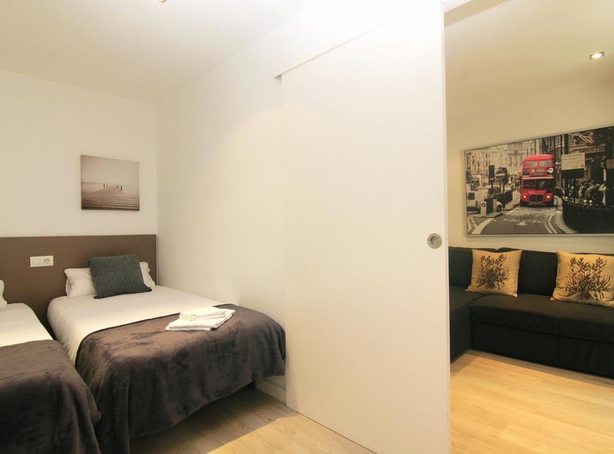 Miquel Angel - Apartments Next To Camp Nou Barcelona Exterior foto